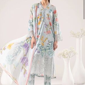 Elegant Pastel Floral & Butterfly Kurta Set - Light Blue lawn 3-pc